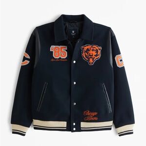 Chicago Bears Men's Black Varsity Jacket